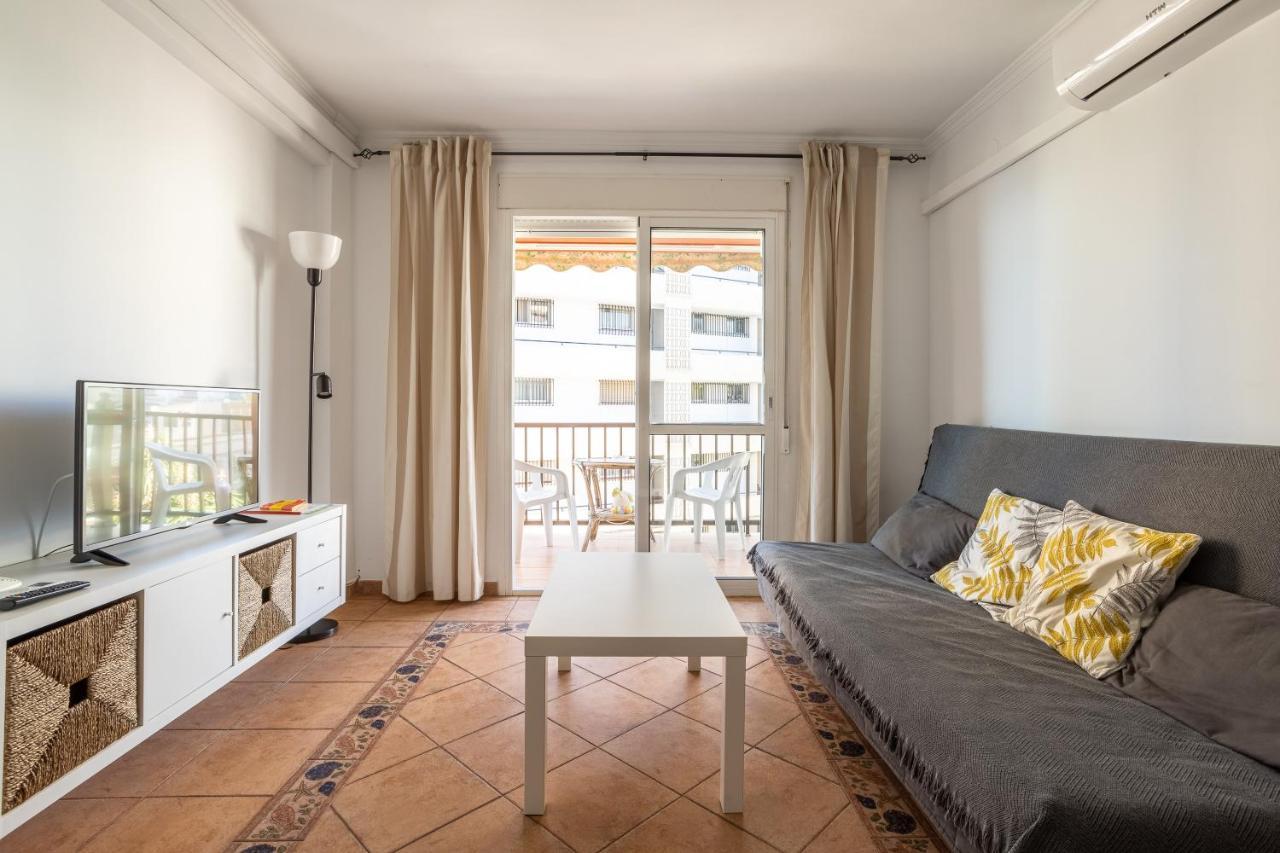 Bahia 327 Apartment Nerja Bagian luar foto